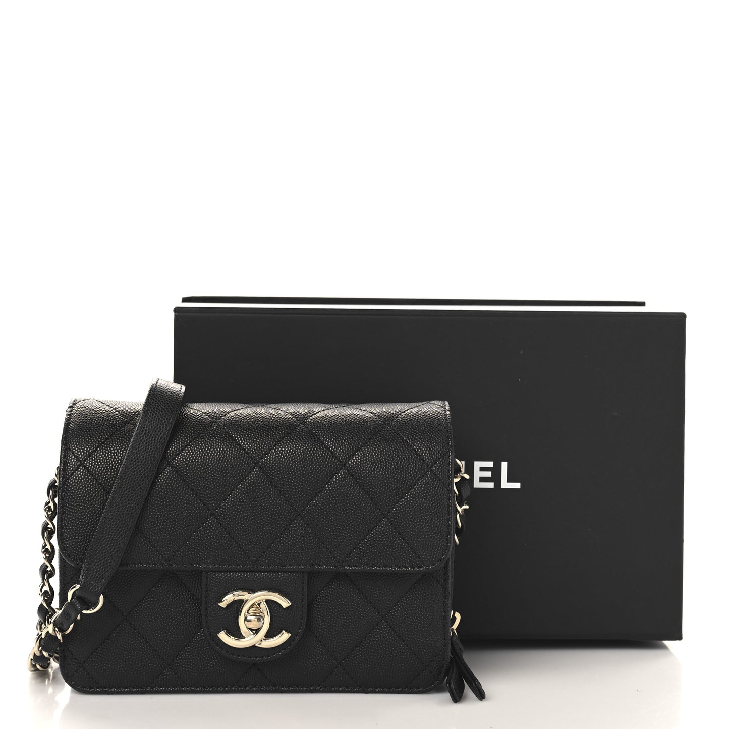 Caviar Quilted Like A Wallet Flap Black
