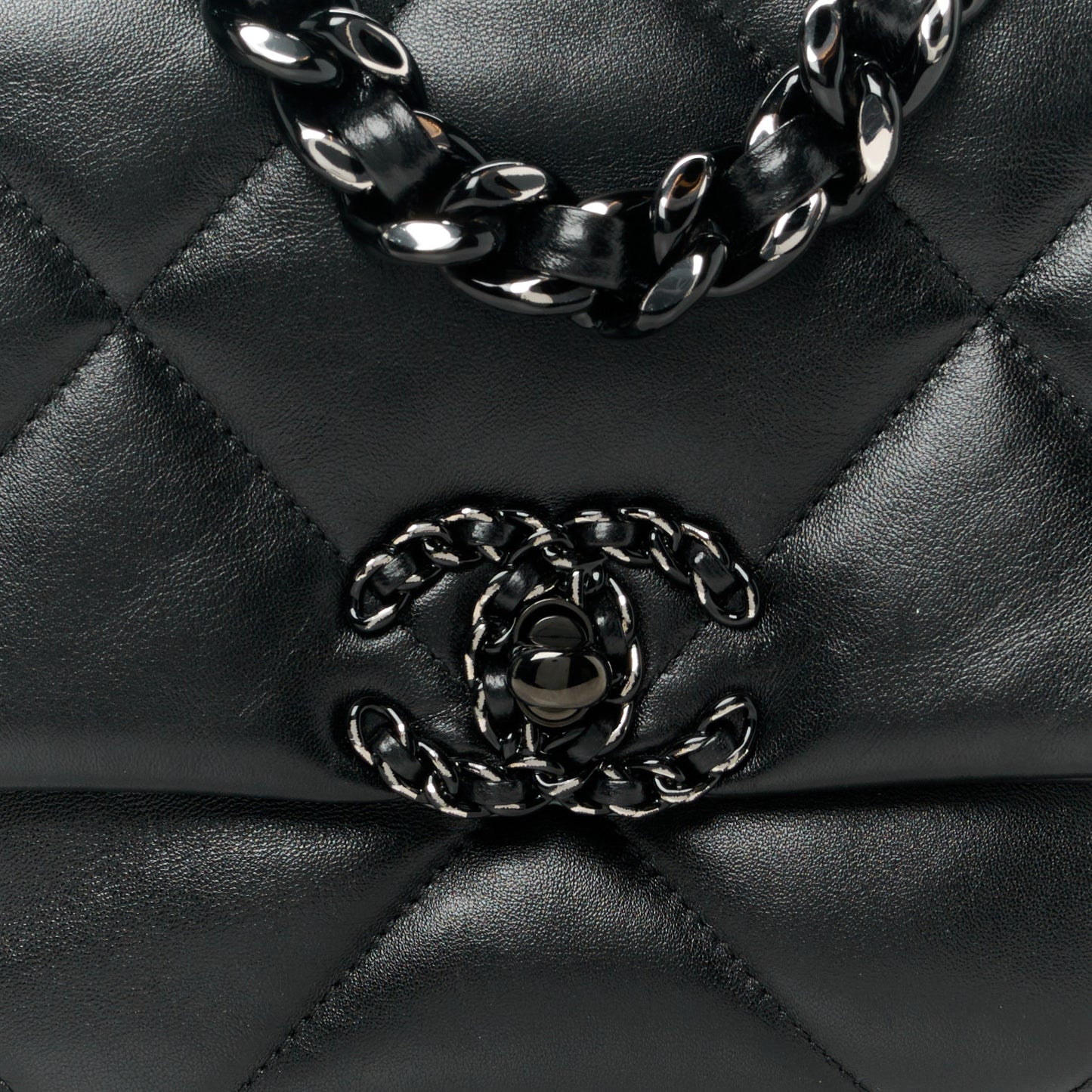 Goatskin Quilted Medium Chanel 19 Flap So Black