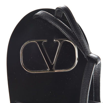 Valentino Garavani Calfskin Nude Rockstud T Strap Flat Thong Sandals 36 Black 9 of 9