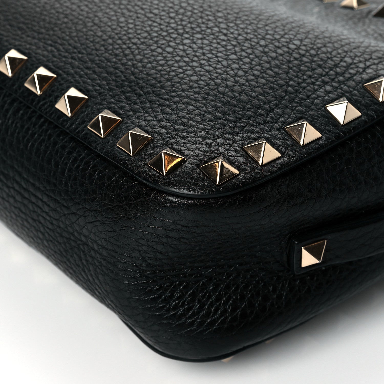 Valentino Garavani Pebbled Calfskin Rockstud Camera Crossbody Bag Black 10 of 10