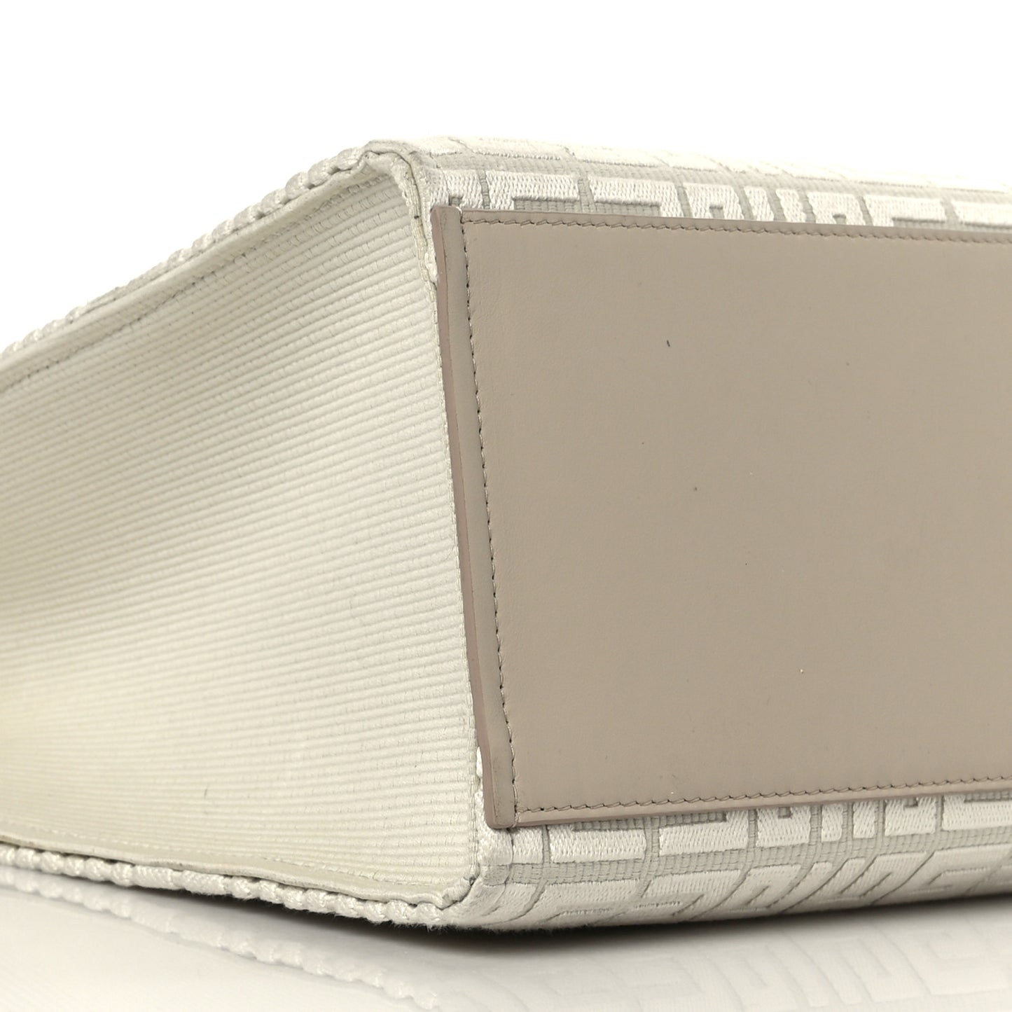 Canvas Jacquard 4G Medium Chain Tote Stone Grey