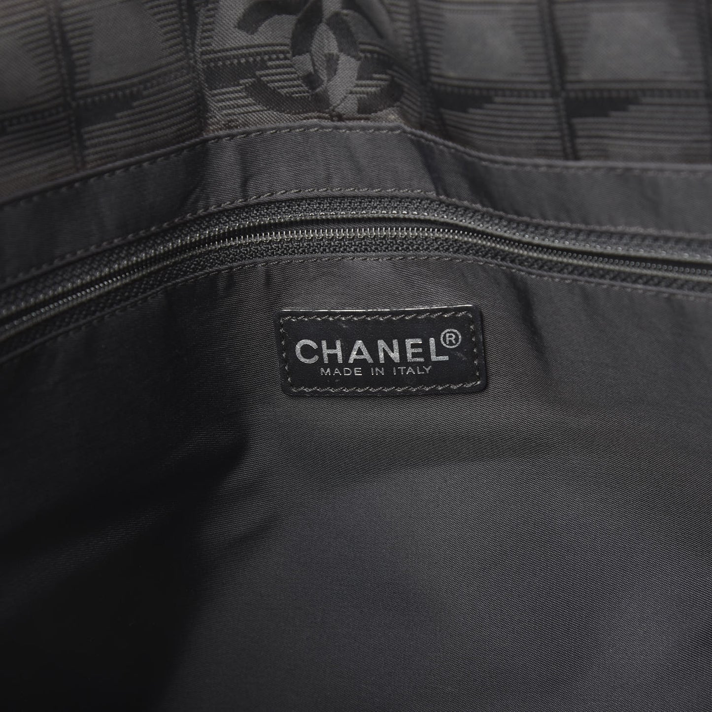 Nylon Large Travel Tote Black