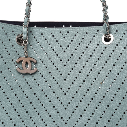 Chanel Perforated Grained Calfskin Large Shopping Tote Green 13 of 14