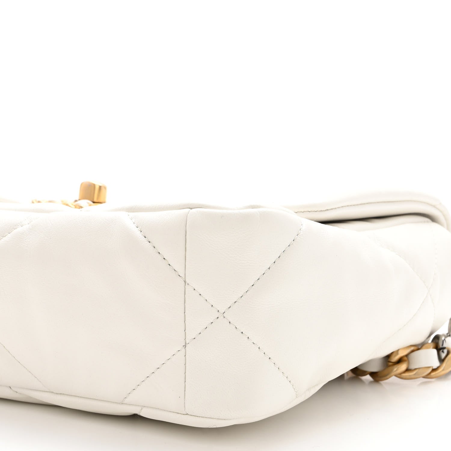 Chanel Goatskin Quilted Medium Chanel 19 Flap White 10 of 10