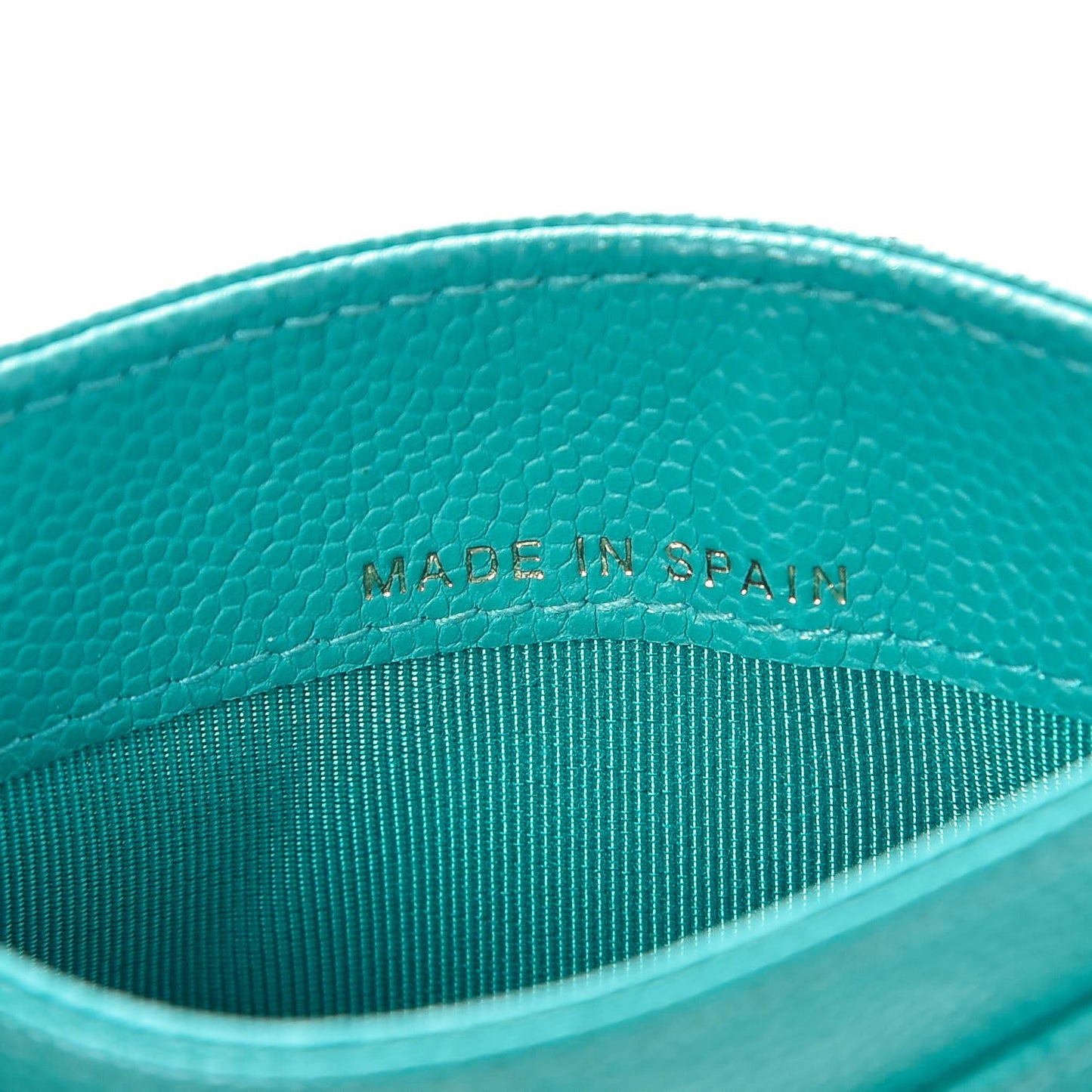 Caviar Quilted Card Holder Turquoise