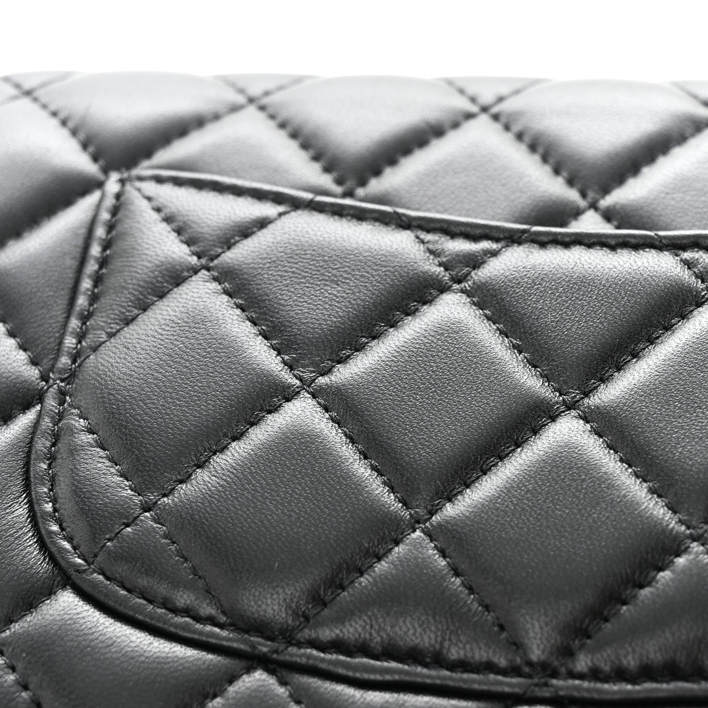 Lambskin Enamel Quilted Pearl Crush Wallet On Chain WOC Black