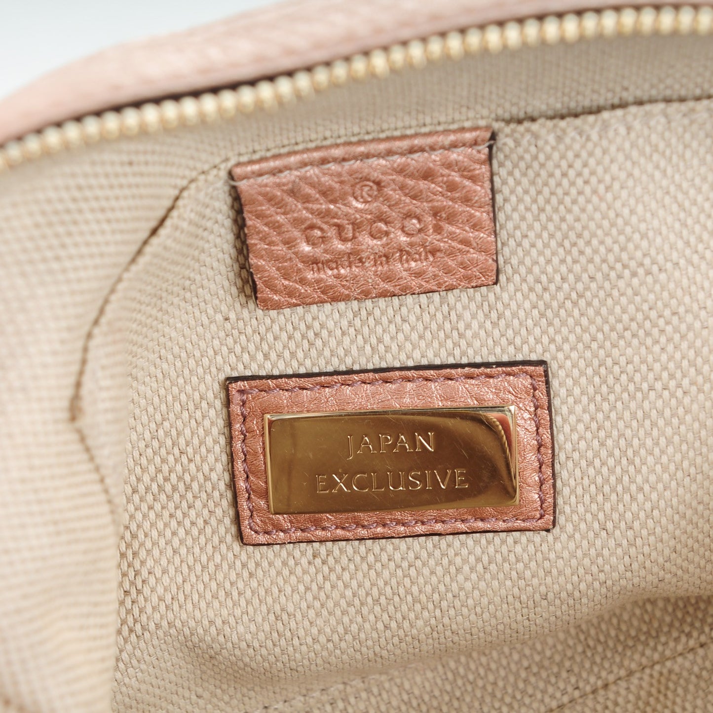 Metallic Pebbled Calfskin Small Soho Disco Bag Pink