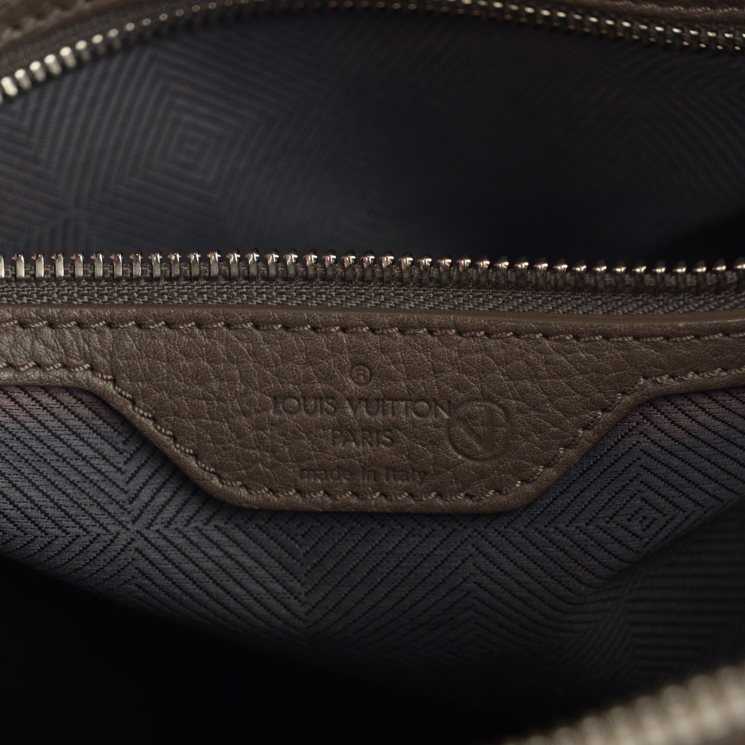 Louis Vuitton Cabas Naxos Taupe 5 of 7