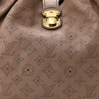 Louis Vuitton Mahina L Taupe 7 of 9