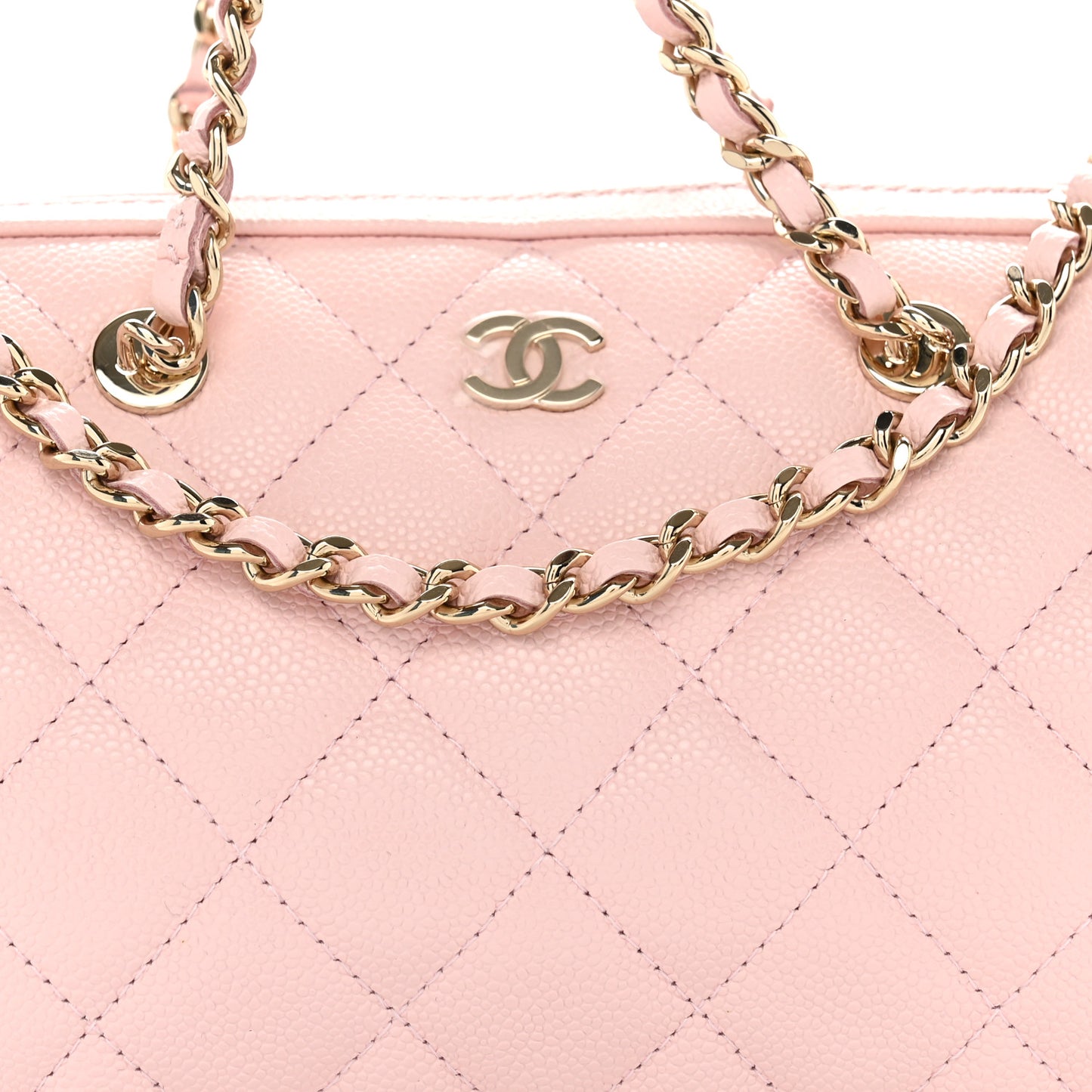 Caviar Quilted Barrel Clutch With Chain Light Pink