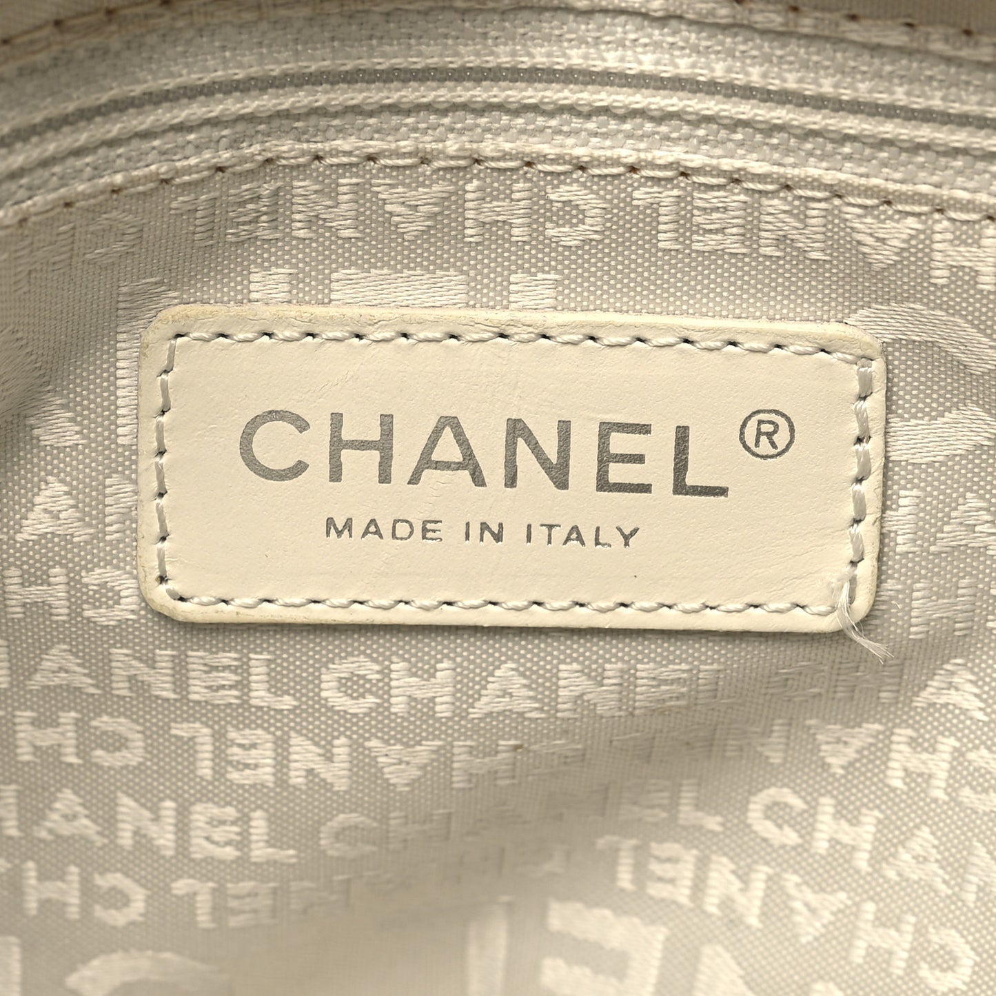 Caviar Square Stitched Bowler White