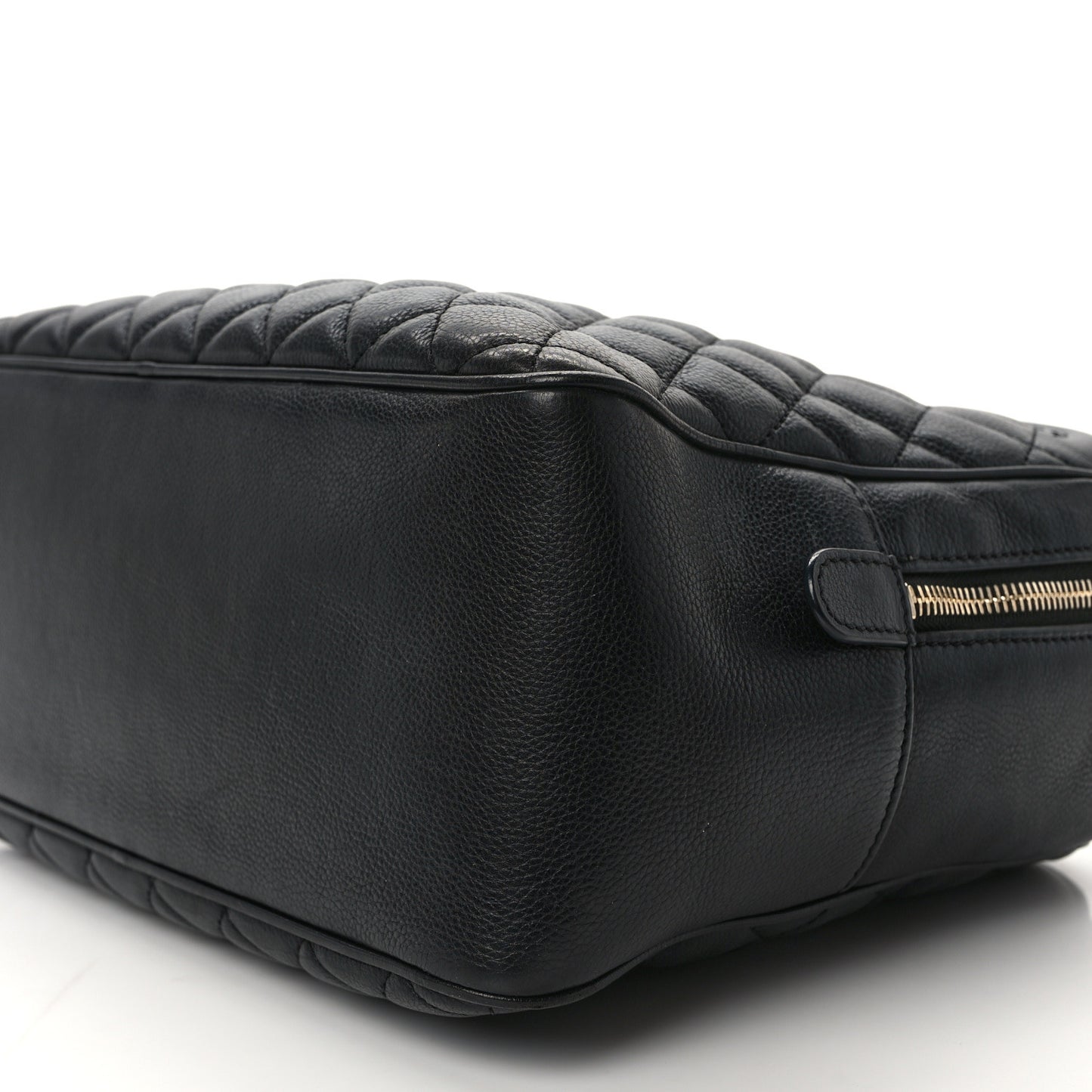 Calfskin Quilted CC Medium Vanity Case Black