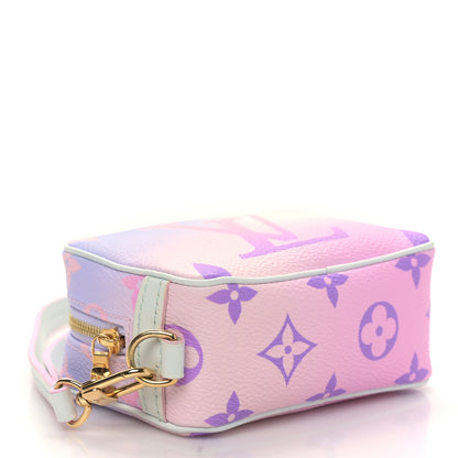 Louis Vuitton Monogram Giant Spring In The City Wapity Case Sunrise Pastel 4 of 8