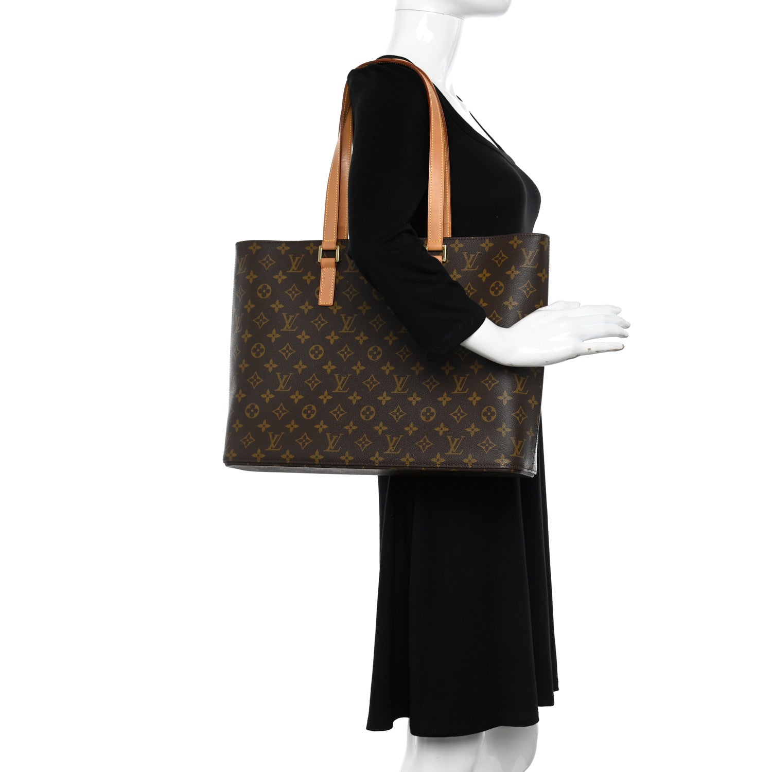 Louis Vuitton LOUIS VUITTON Monogram Luco 2 of 11