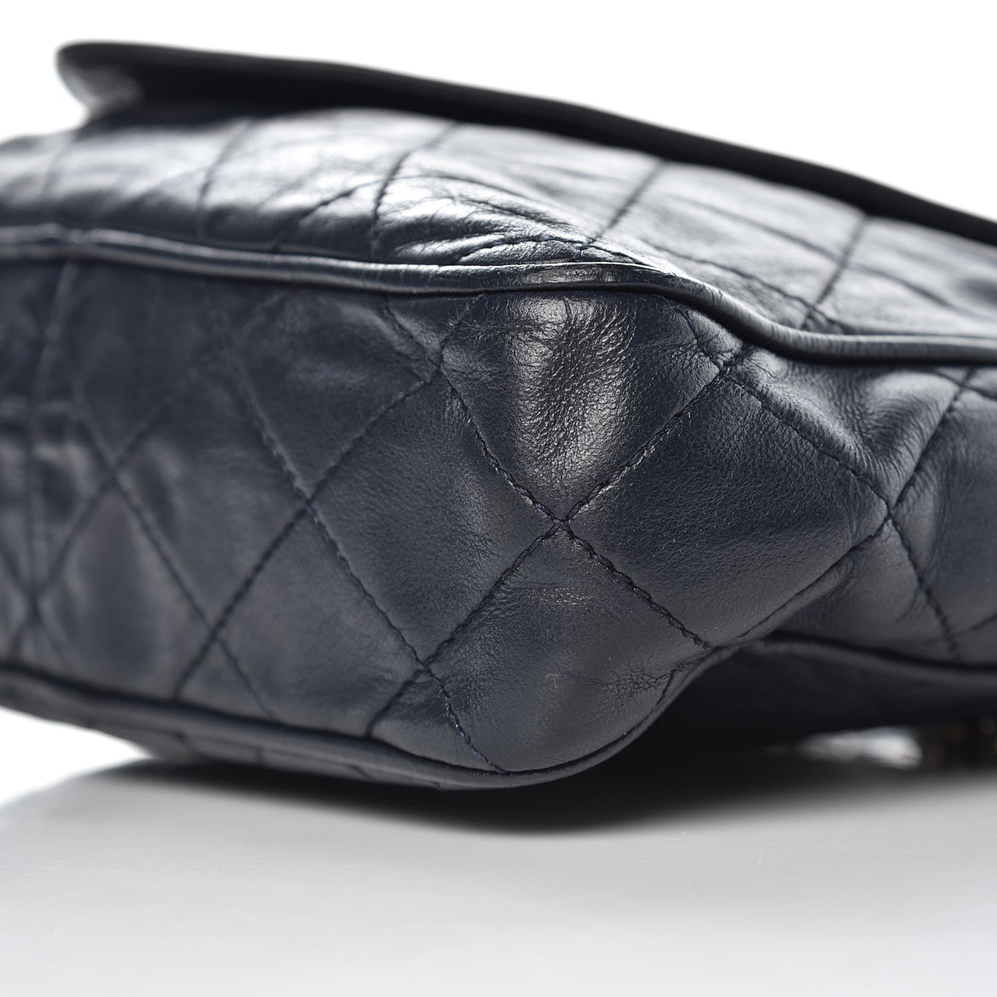 Lambskin Quilted CC Tassel Camera Case Blue