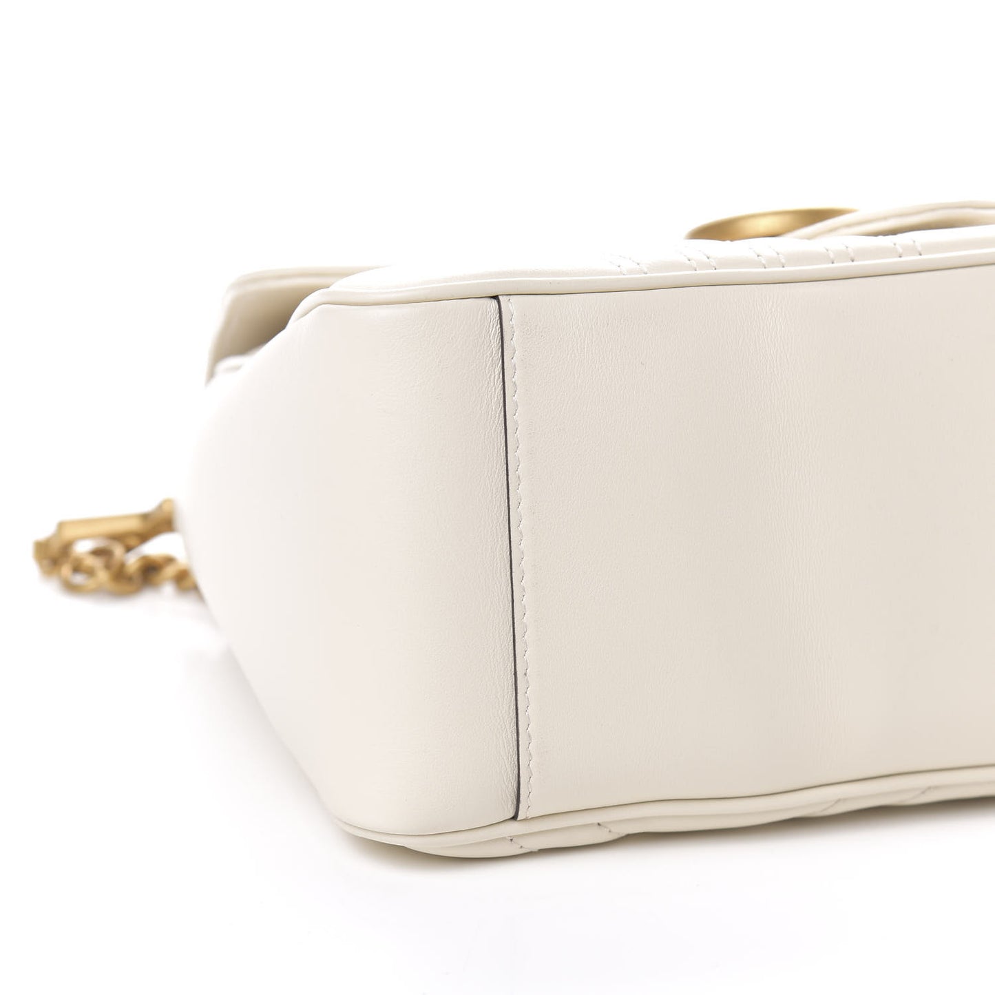 Calfskin Matelasse Small GG Marmont Top Handle Shoulder Bag White