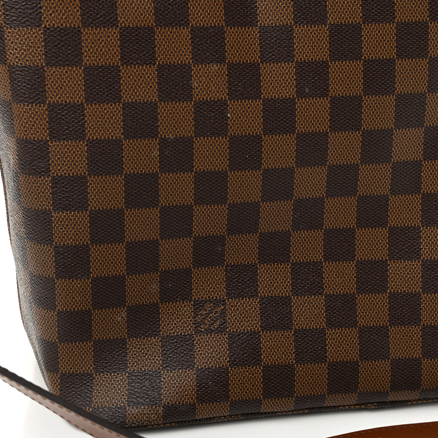 Damier Ebene Belmont