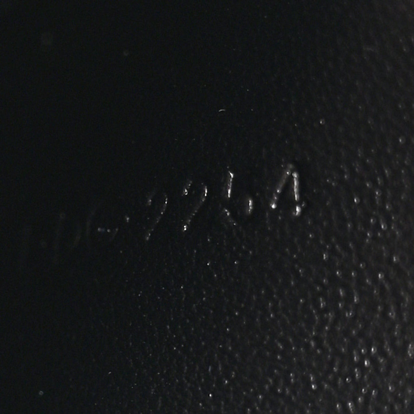 Supple Calfskin Medium Nino Black