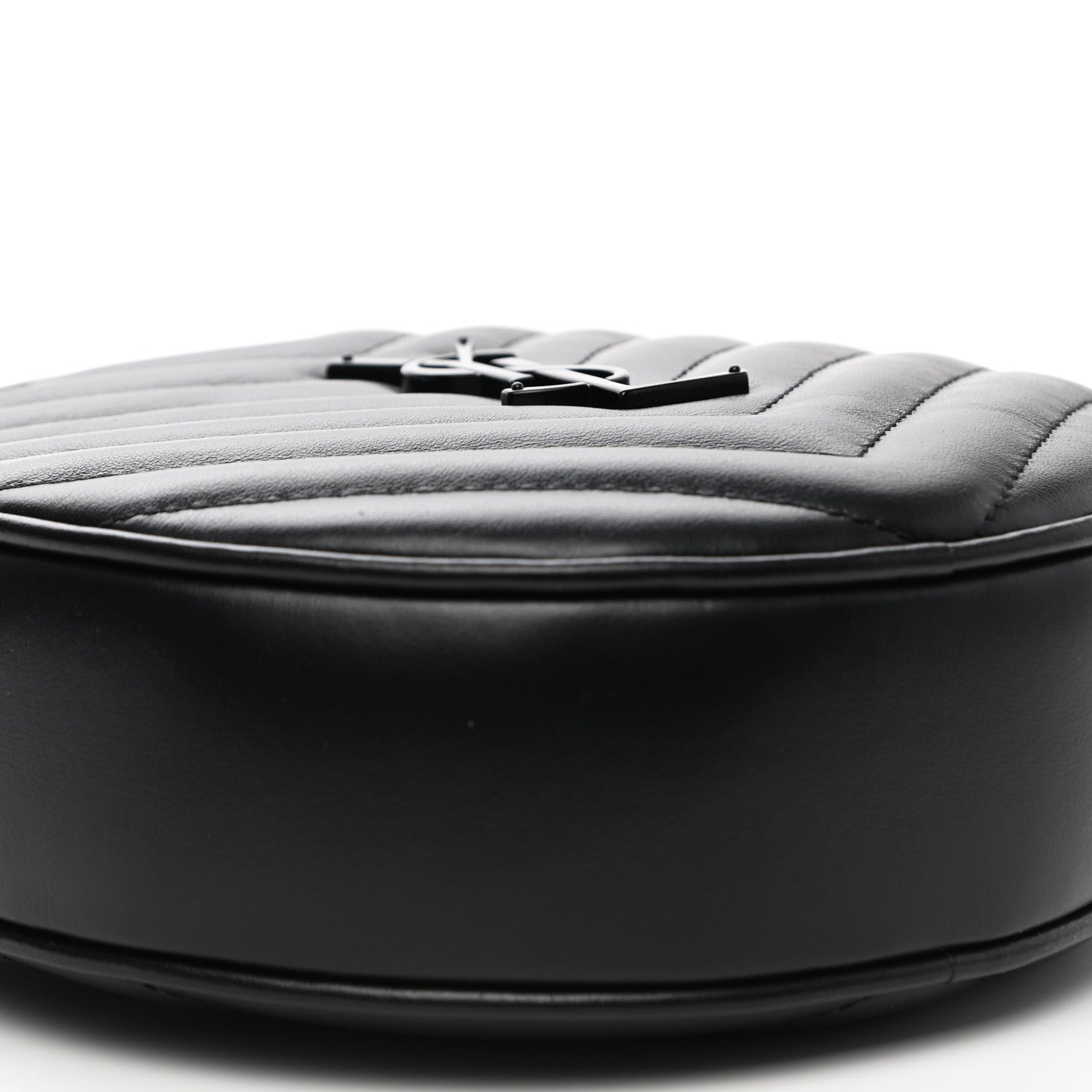Saint Laurent Calfskin Matelasse Chevron Round Vinyle Camera Bag Black 9 of 10