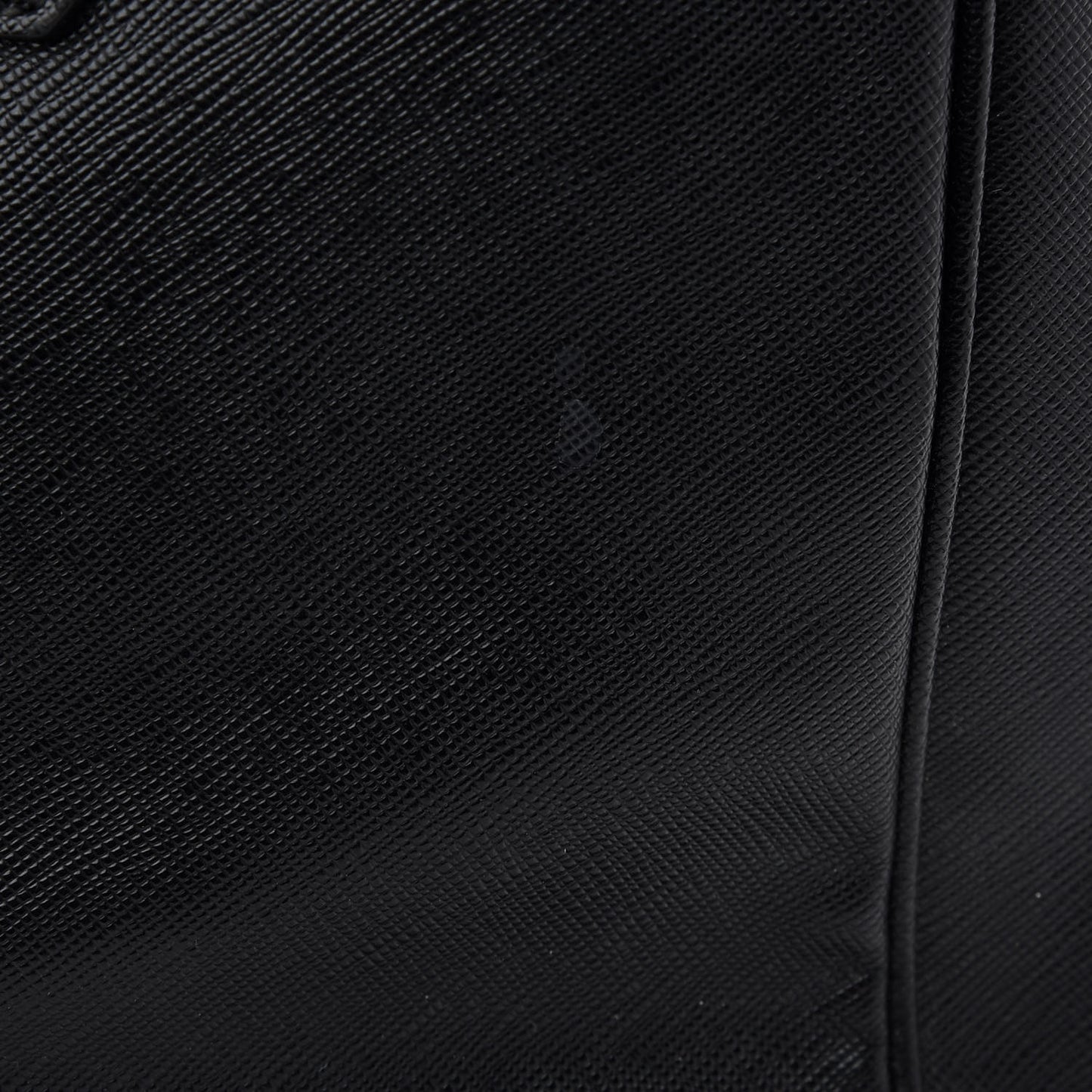 Saffiano Medium Galleria Double Zip Tote Black