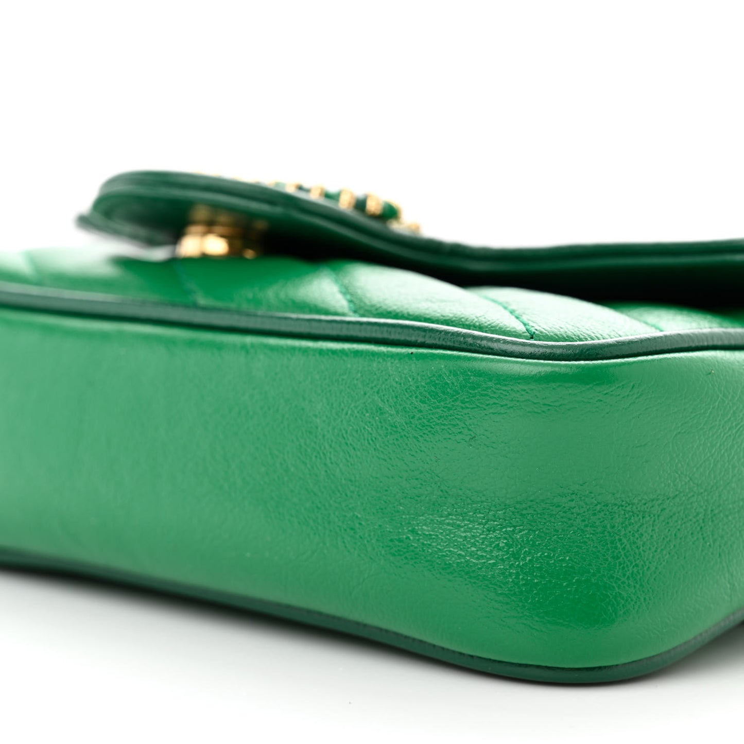 Azalea Calfskin Enamel Matelasse Diagonal Super Mini Torchon GG Marmont Shoulder Bag New Shamarock Emerald