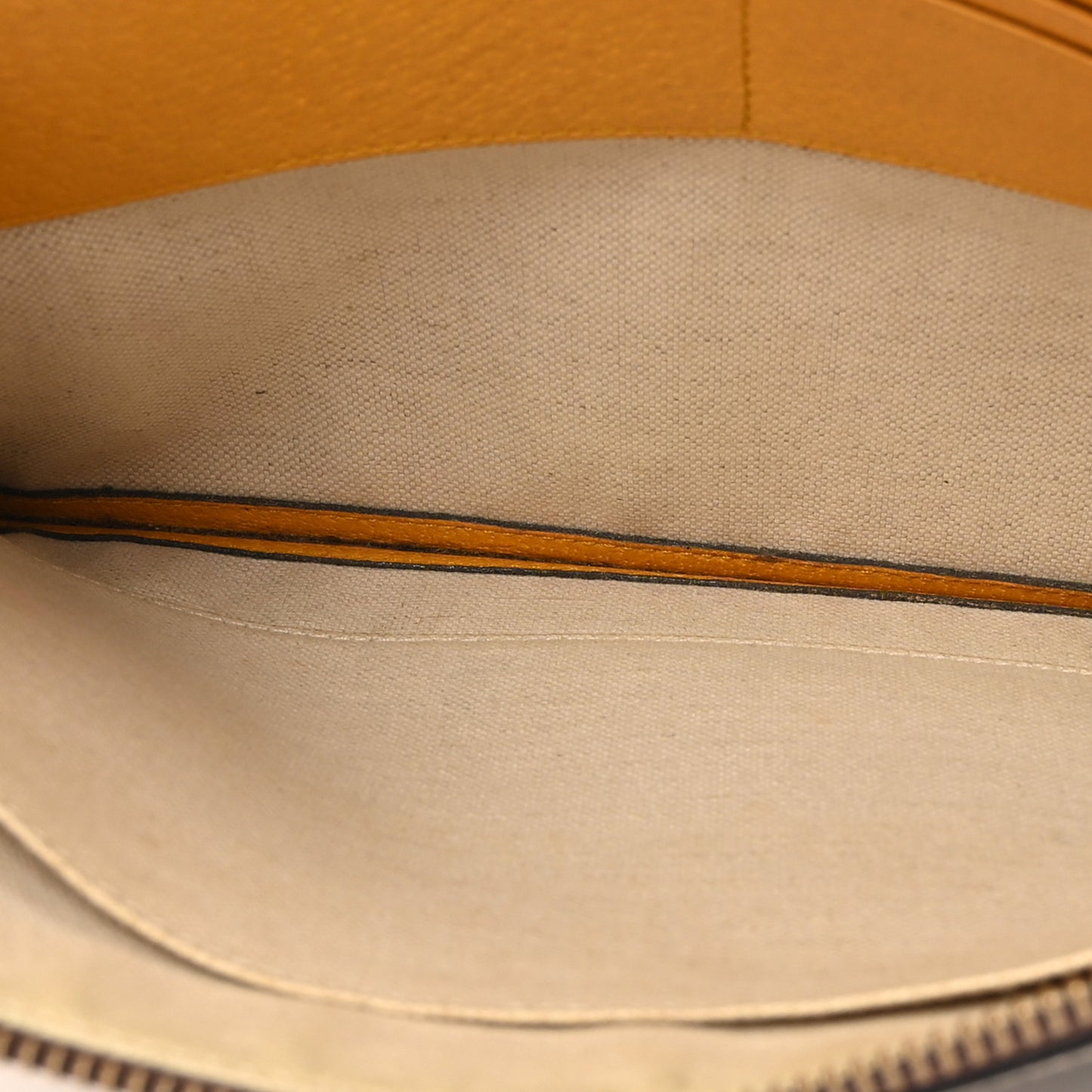 GG Supreme Monogram Neo Vintage Zip Wristlet Pouch Beige New Acero Crop