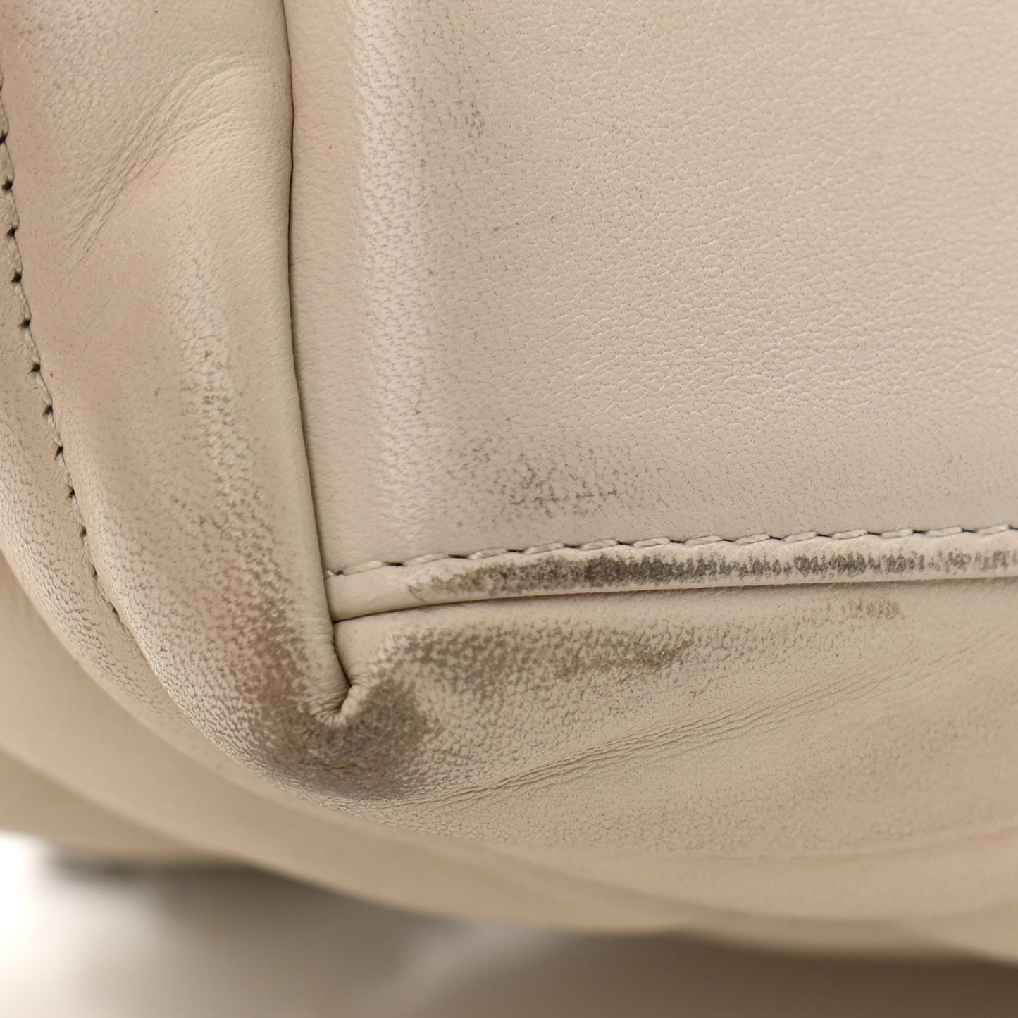 Lambskin Quilted Small Loulou Puffer Monogram Chain Satchel Blanc Vintage