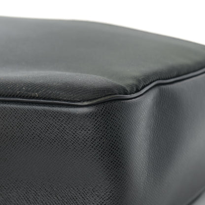 Louis Vuitton Taiga Taimyr Messenger Bag Epicea 10 of 12