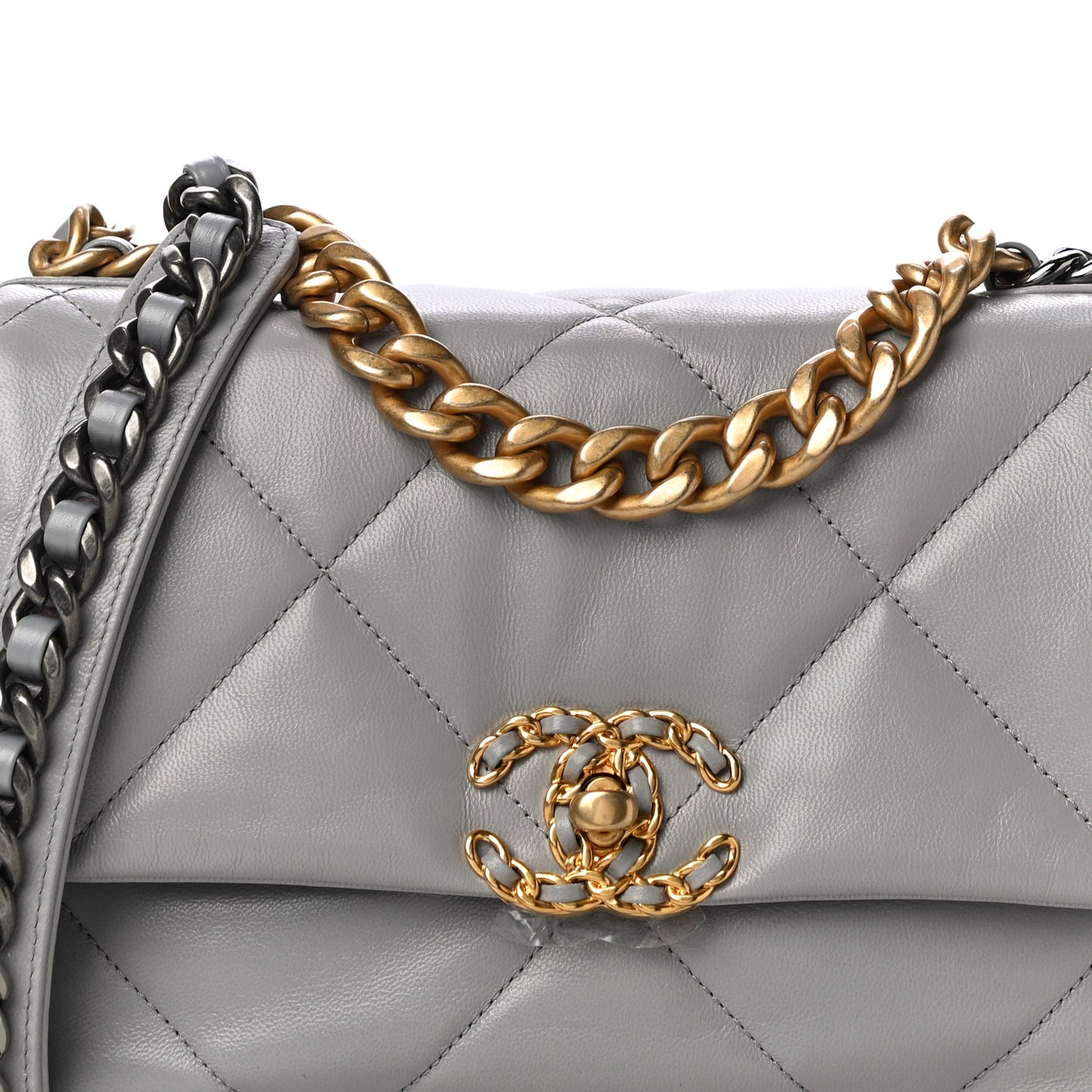 Goatskin Quilted Medium Chanel 19 Flap Grey