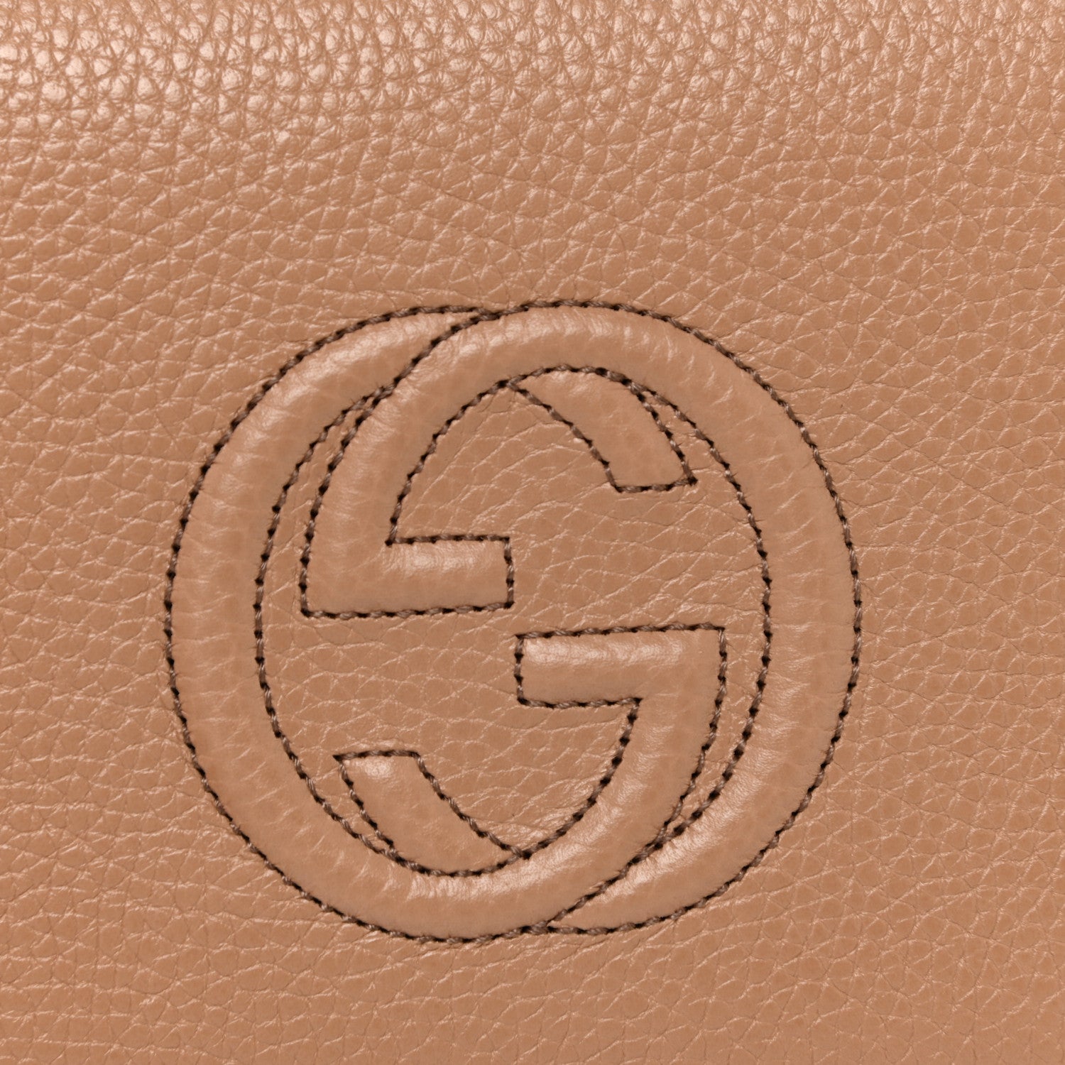 Gucci Pebbled Calfskin Soho Wallet on Chain Camelia 7 of 10