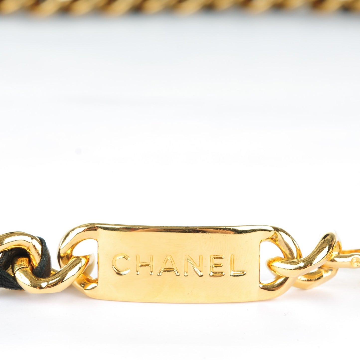 Lambskin Chain 31 Rue Cambon Medallion Belt Gold Black