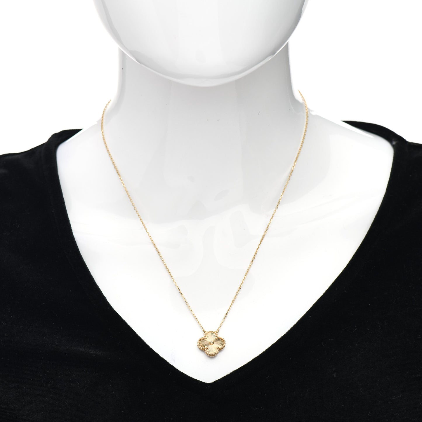 18K Yellow Gold Guilloche Vintage Alhambra Pendant Necklace