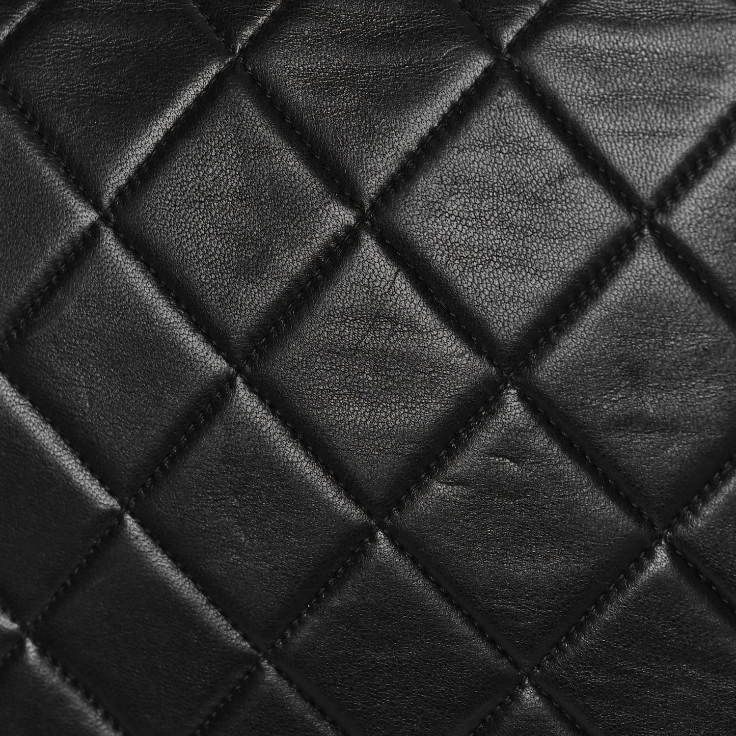 Lambskin Quilted Medium Single Flap Black