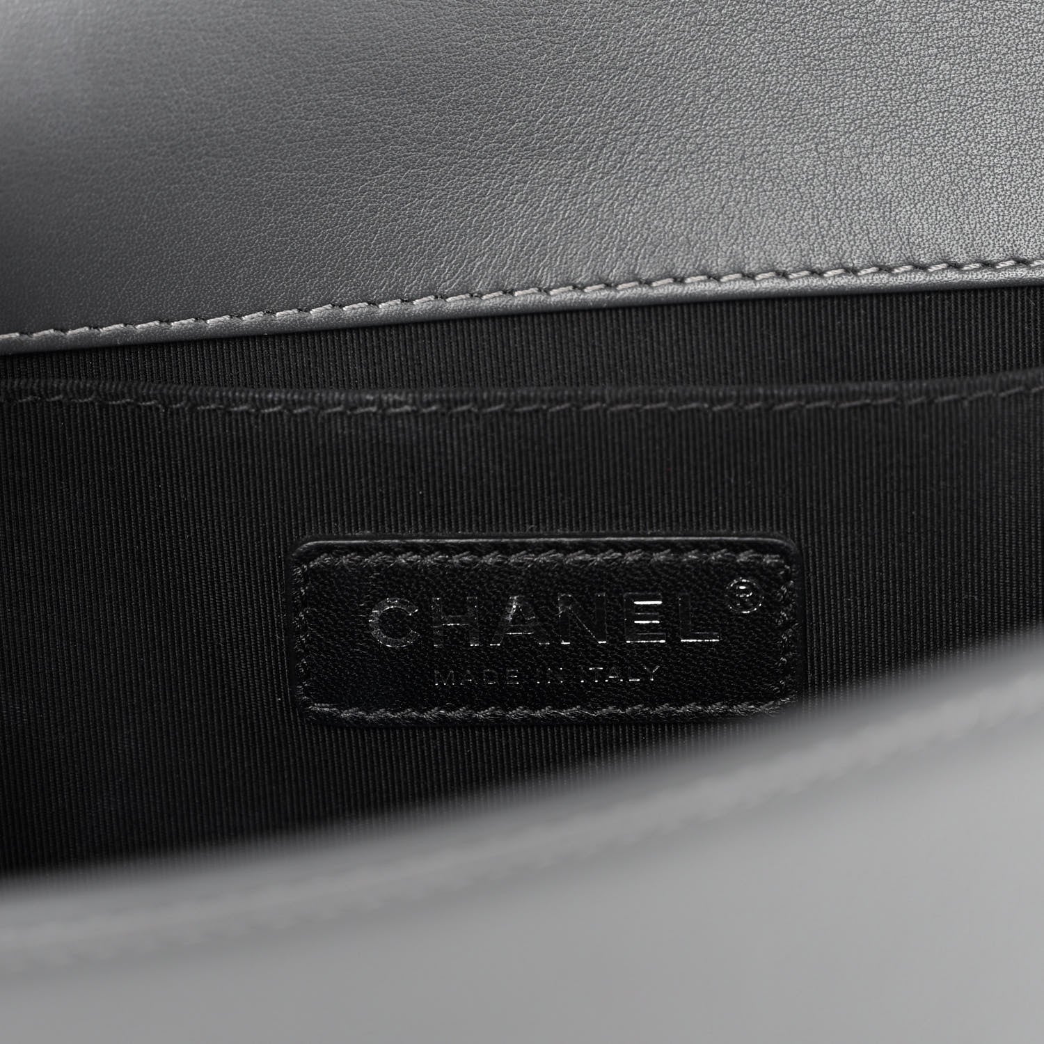 Chanel Tweed Calfskin Medium Boy Flap Grey 6 of 10
