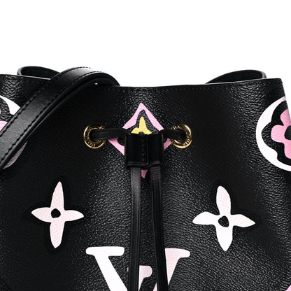 Louis Vuitton Monogram Giant Wild At Heart Neonoe MM Black 8 of 12