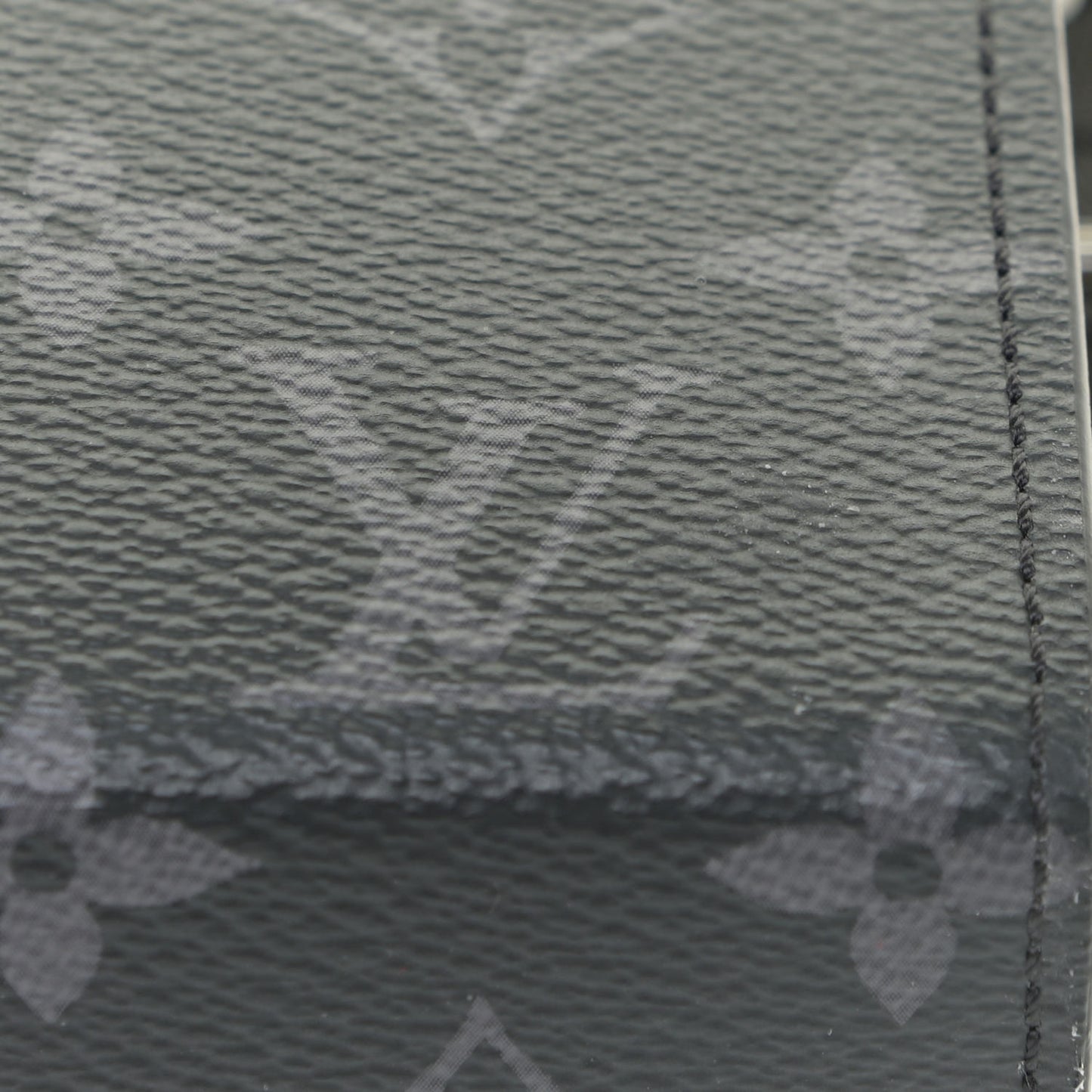 Reverse Monogram Eclipse Gaston Wearable Wallet