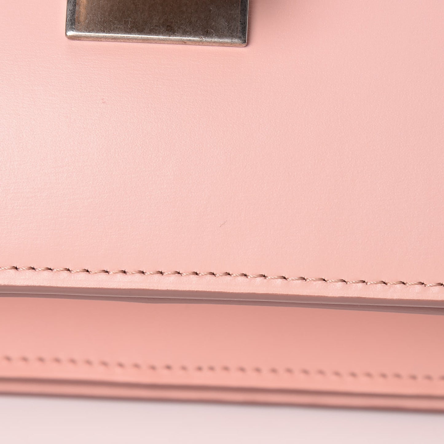 Box Calfskin Medium Classic Box Flap Bag Blush