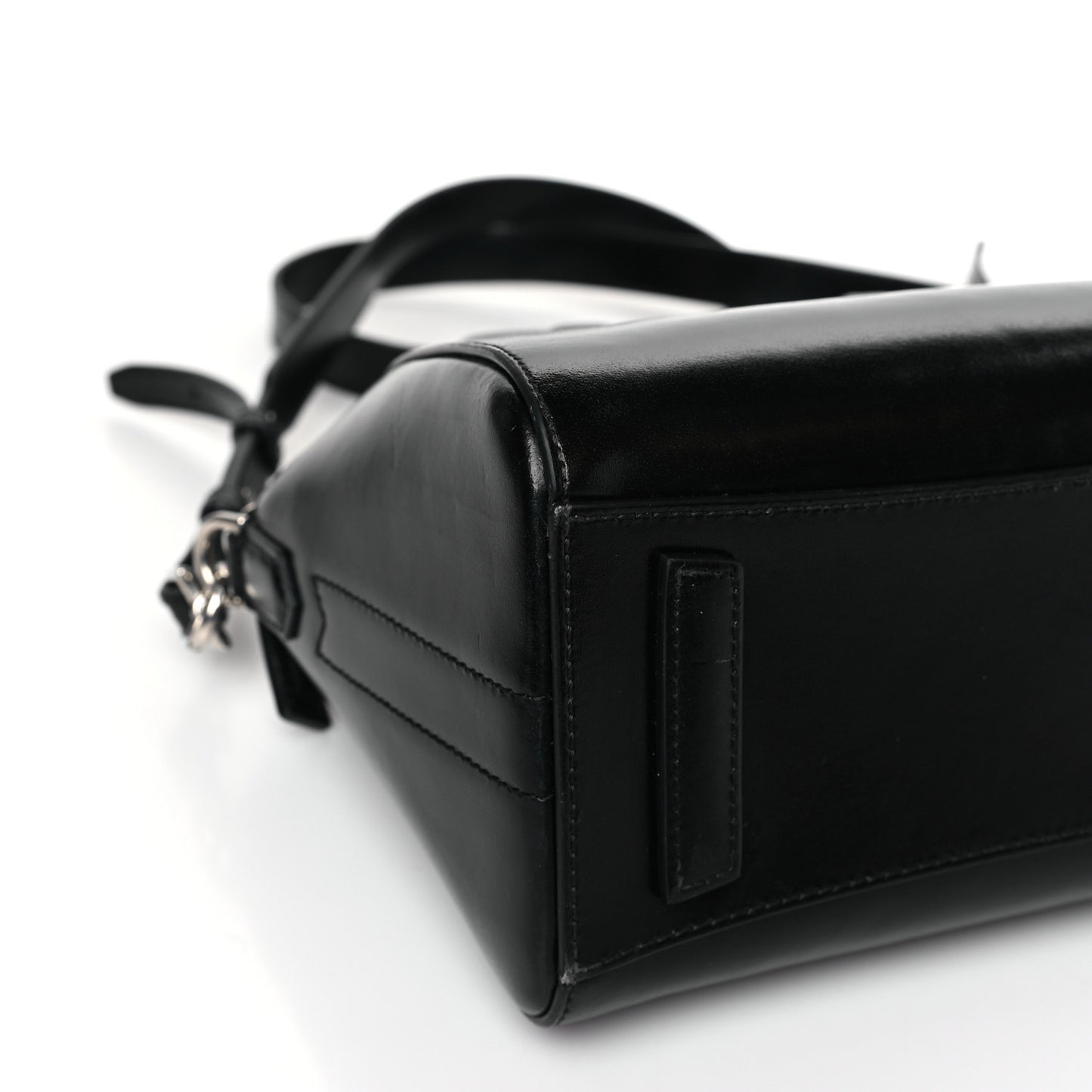 Shiny Lord Calfskin Mini Antigona Black