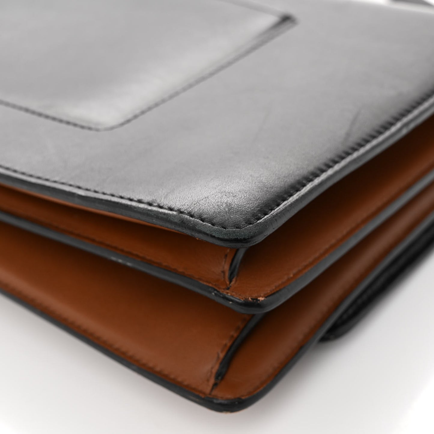 Calfskin Medium Bi-Color Case Flap Camel