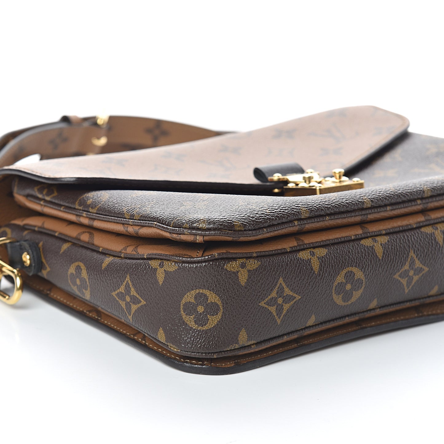 Reverse Monogram Pochette Metis