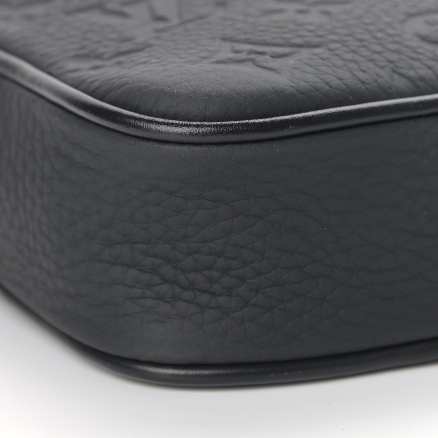 Taurillon Monogram Uniformes Solar Ray Soft Pochette Volga Belt Bag Black