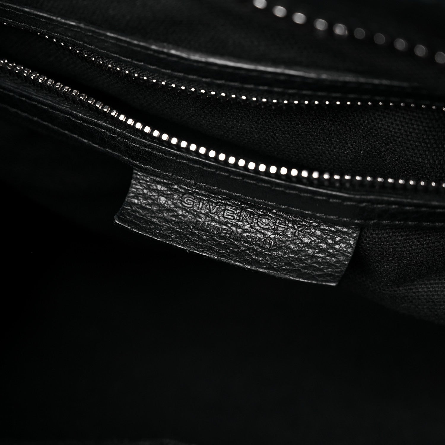 Givenchy Waxy Grained Calfskin Medium Nightingale Black 6 of 22
