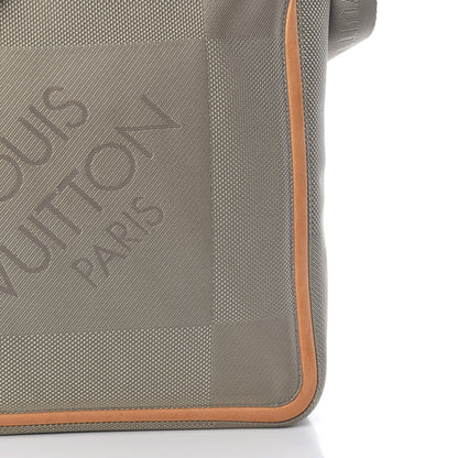 Louis Vuitton Damier Geant Compagnon Messenger Sable 13 of 16