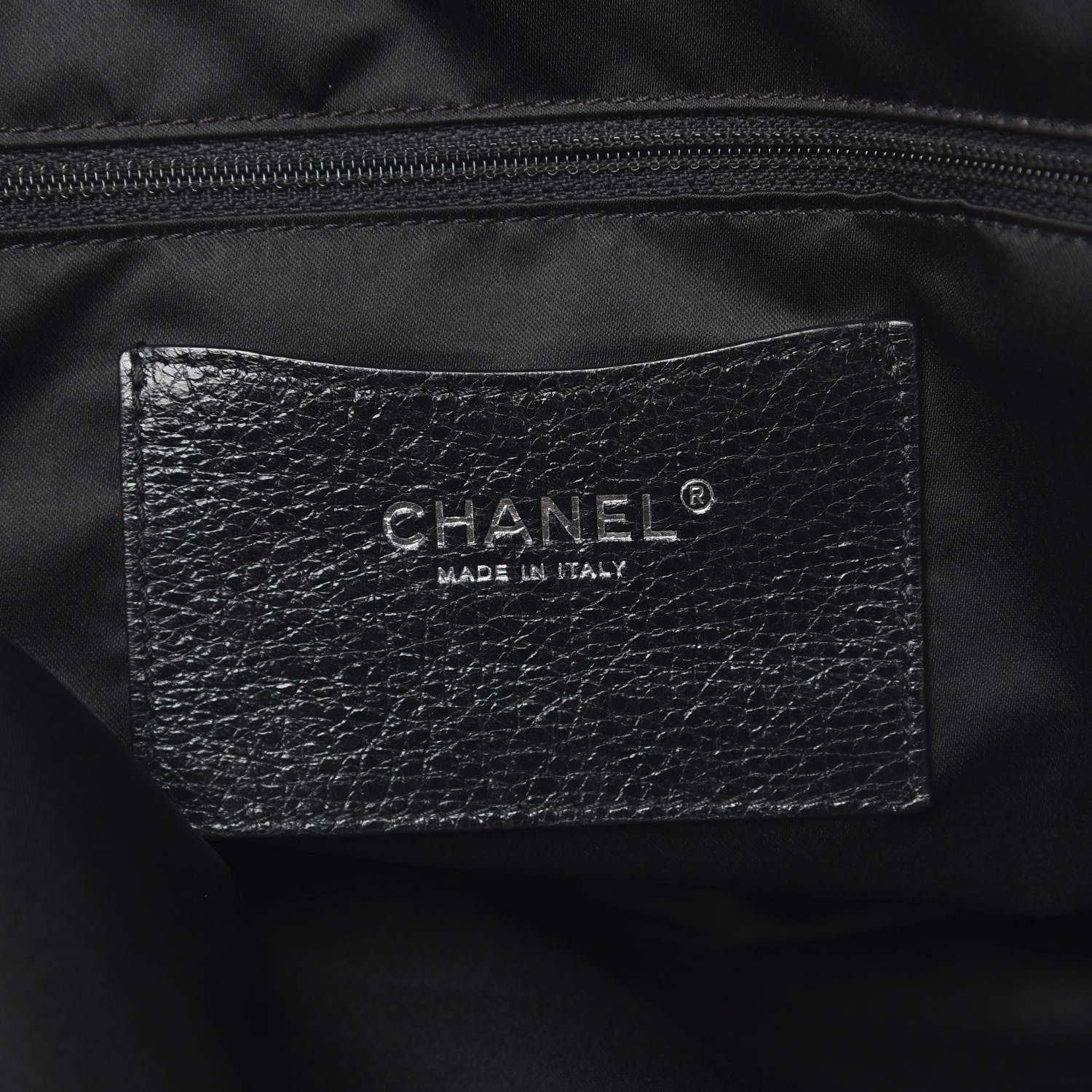 Chanel Glazed Calfskin Large On The Road Tote Black 7 of 14