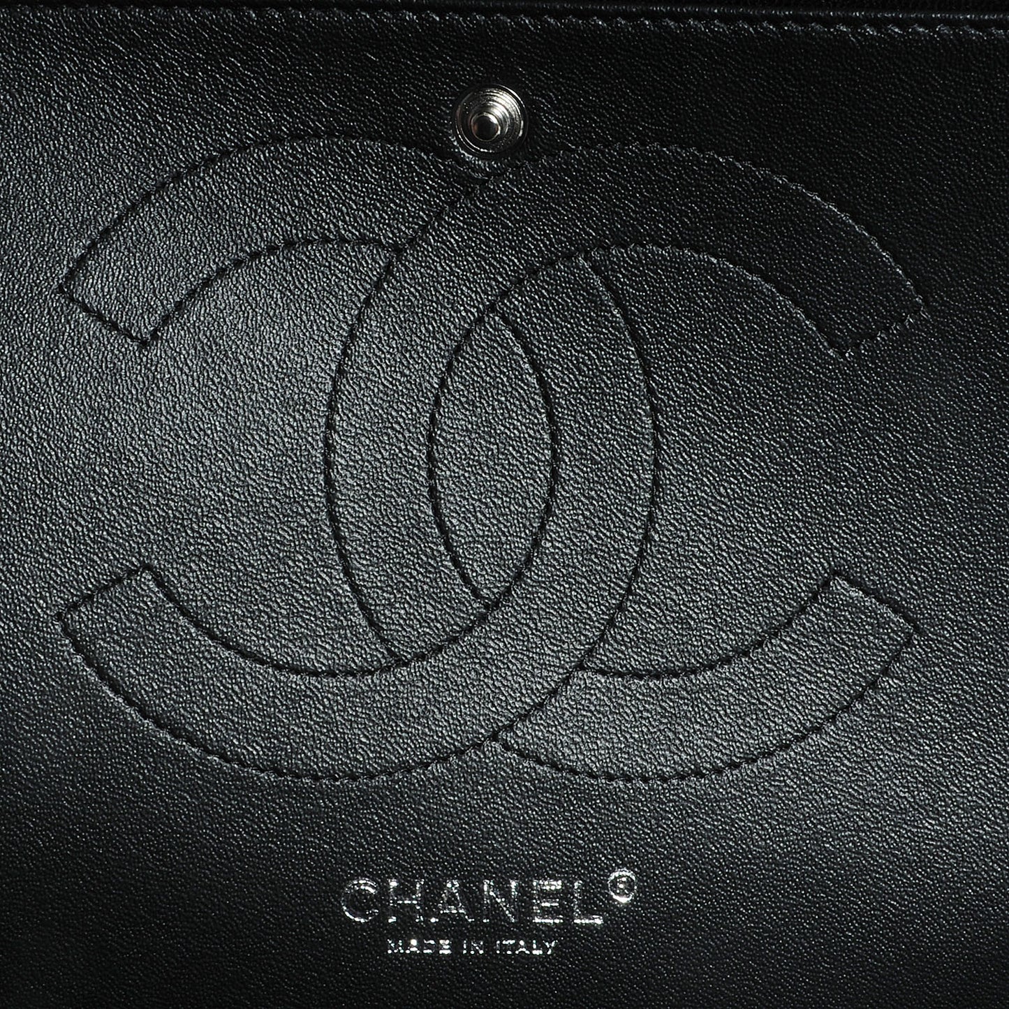 Lambskin Chevron Medium Double Flap Black