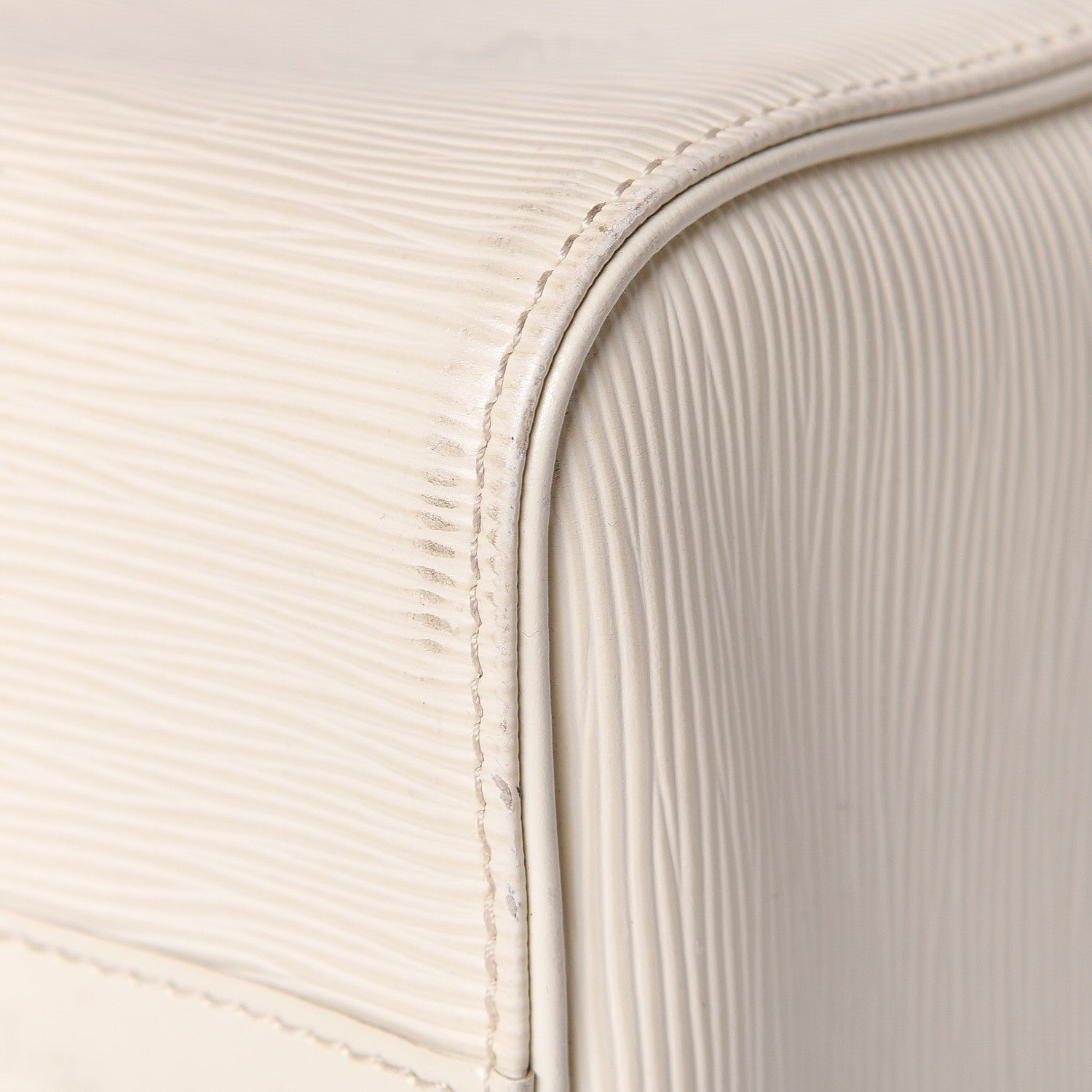 Louis Vuitton Epi Speedy 30 Ivory 12 of 24