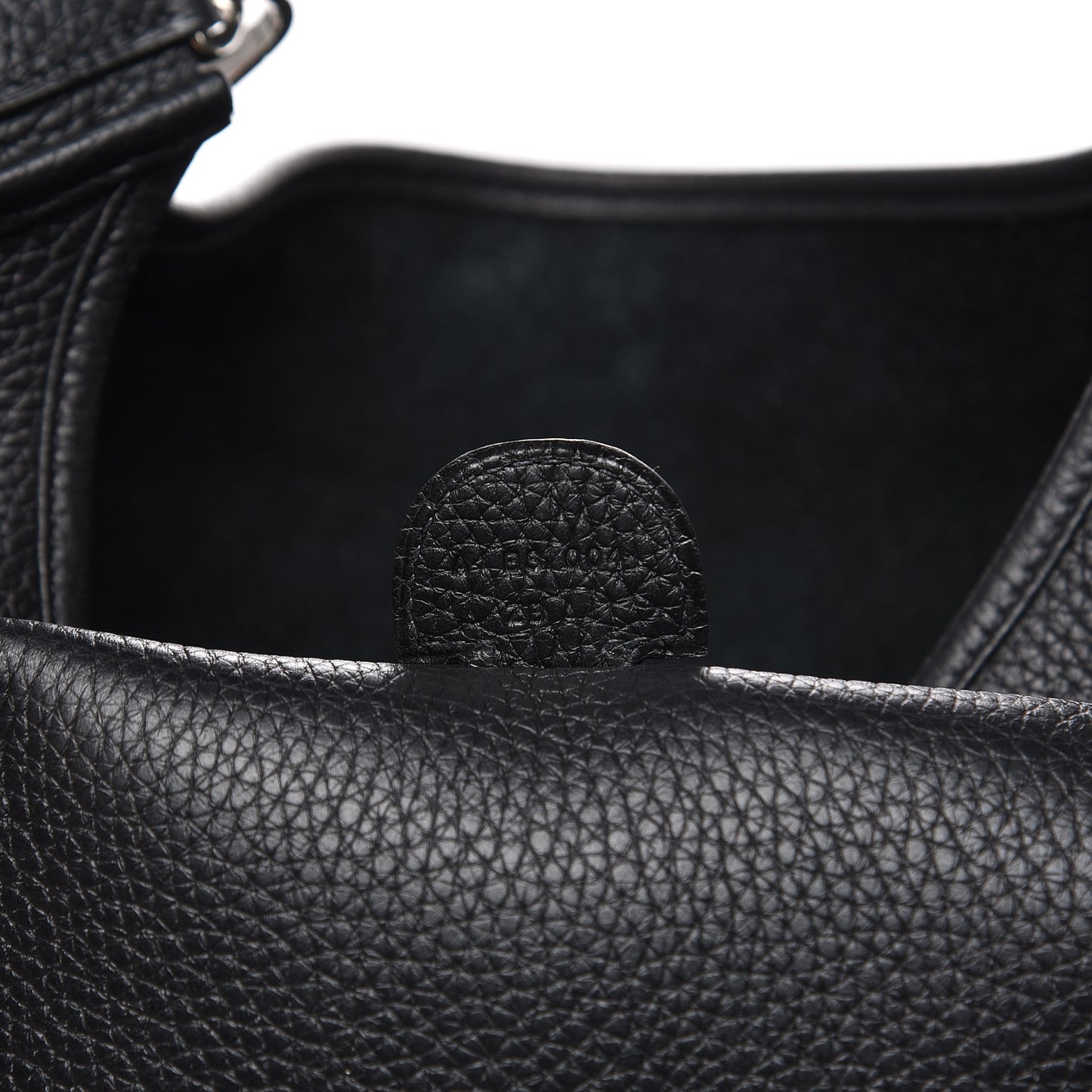Togo Evelyne III GM Black
