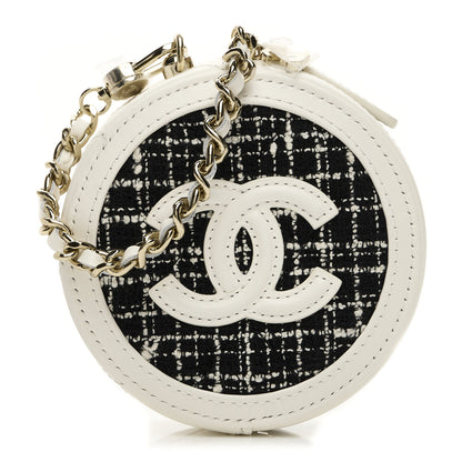 Chanel Tweed Quilted Round Filigree Pouch With Chain White Black 16 of 18