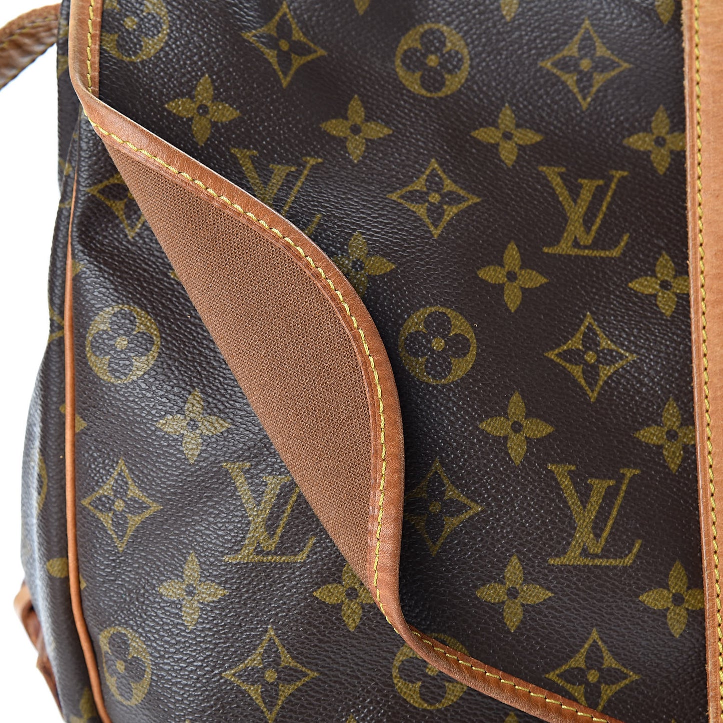 Monogram Saumur 35