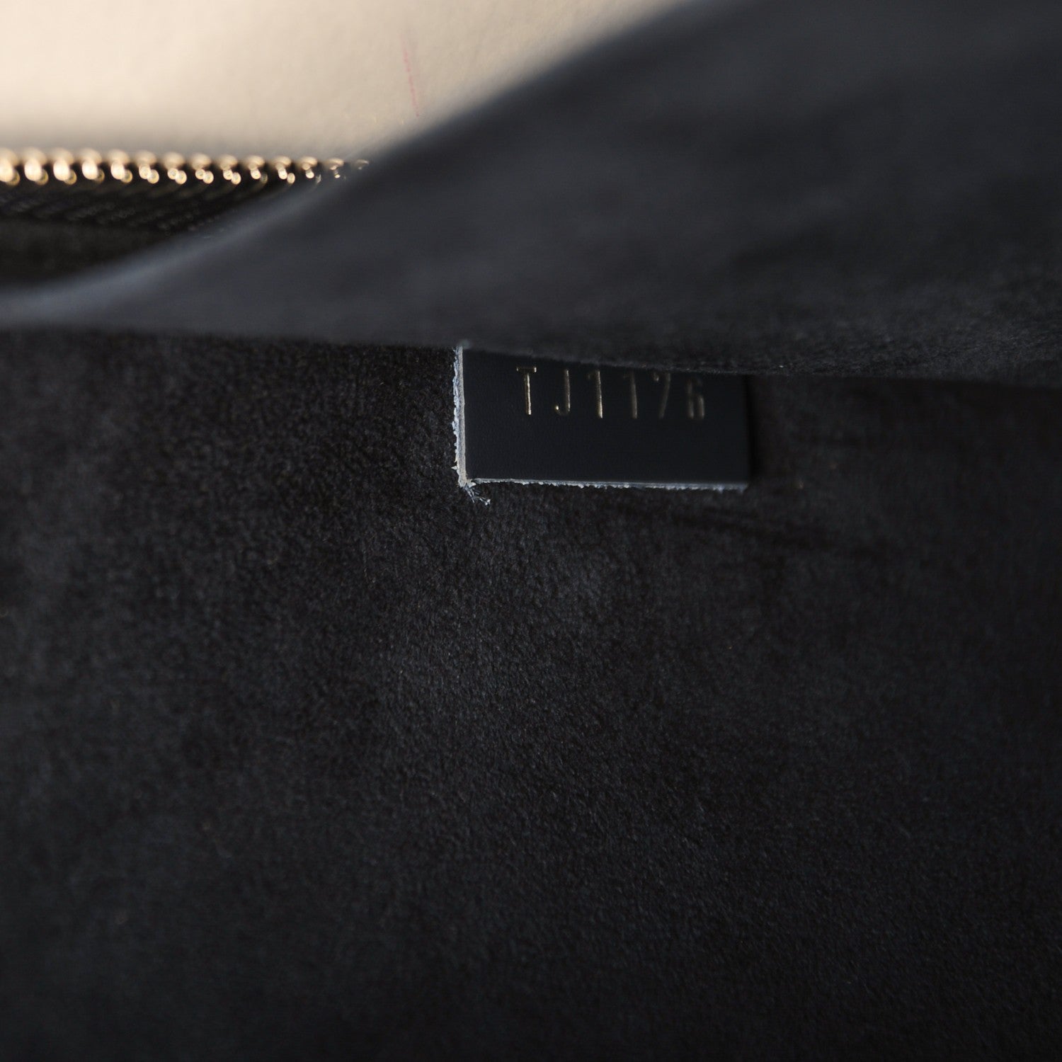 Louis Vuitton Epi Pochette Jour GM Navy 7 of 7